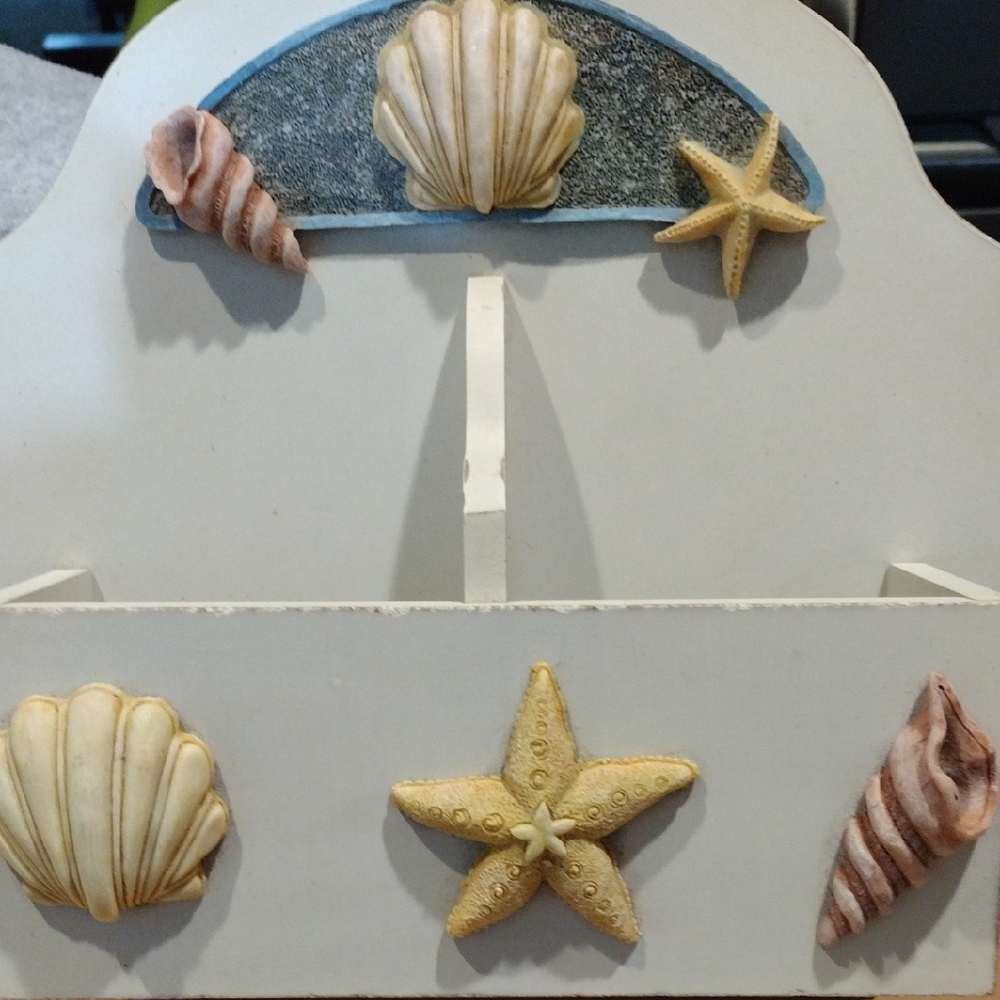 Seashell and Starfish Wall Decor - Picture 2 of 6
